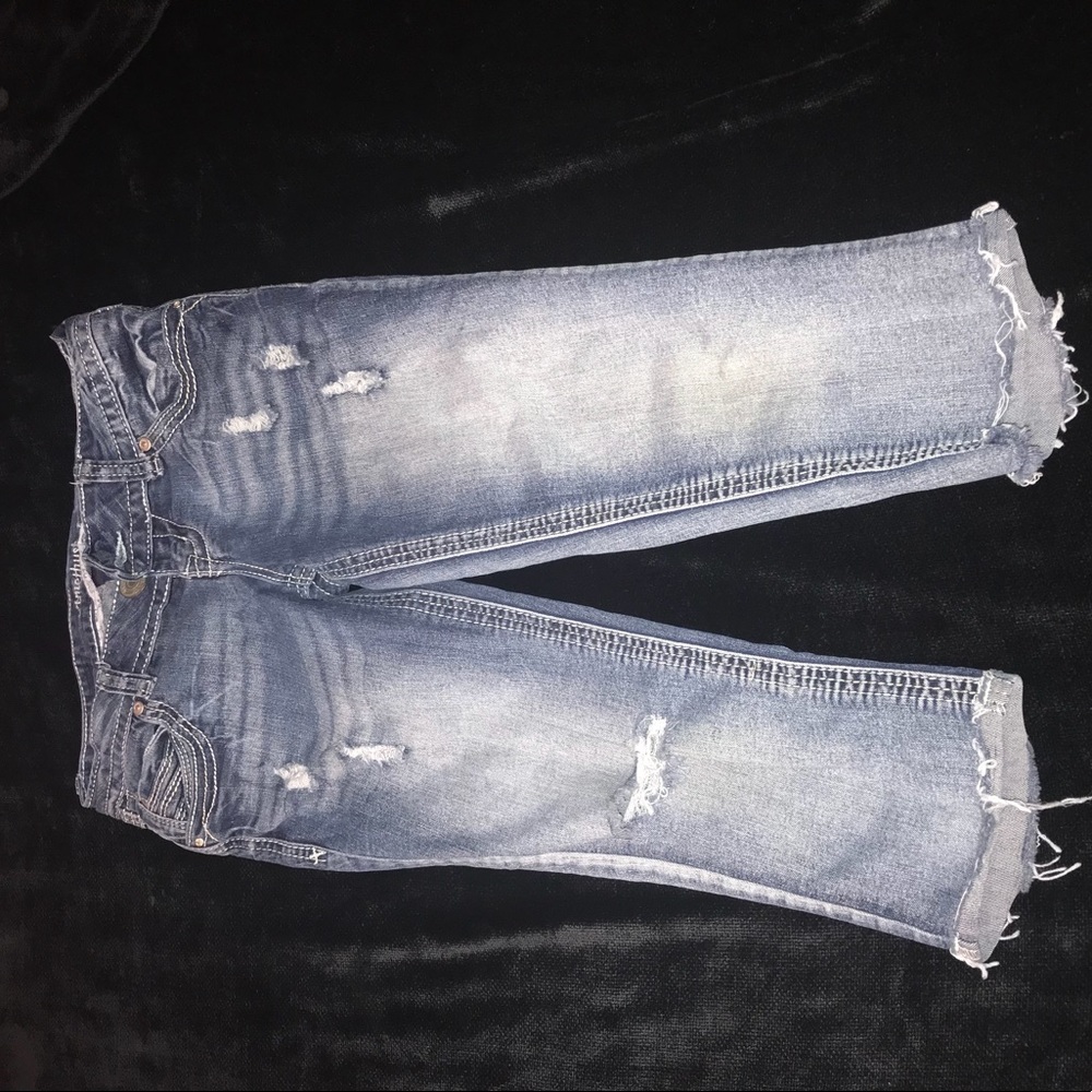 🔥Cropped distressed jeans🔥